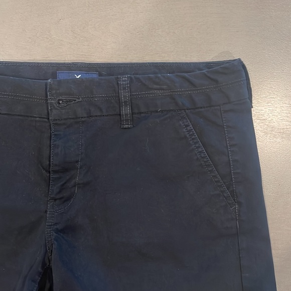 American Eagle Black Shorts - Picture 4 of 7